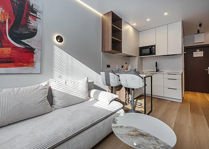 Vilnius City Hotel Готель